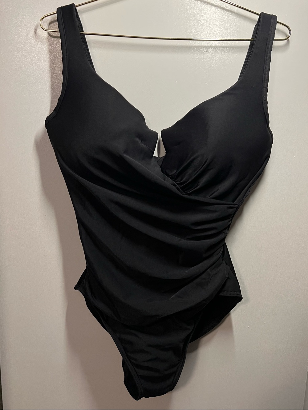 Miraclesuit Black One-Piece Swimsuit, snatched waist, supportive/ lifting cups